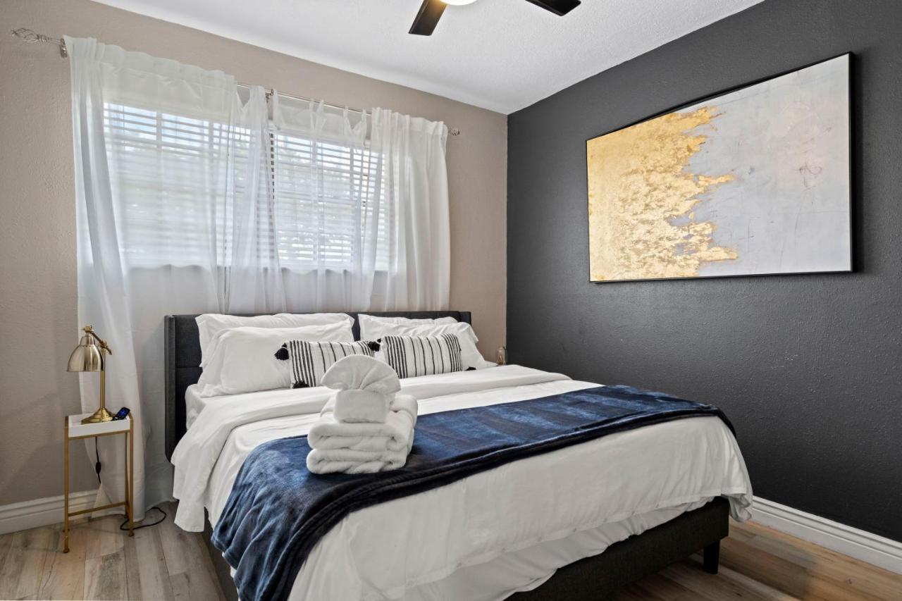 Florida Vibes Center Location 3 Min From Stadium Holiday home