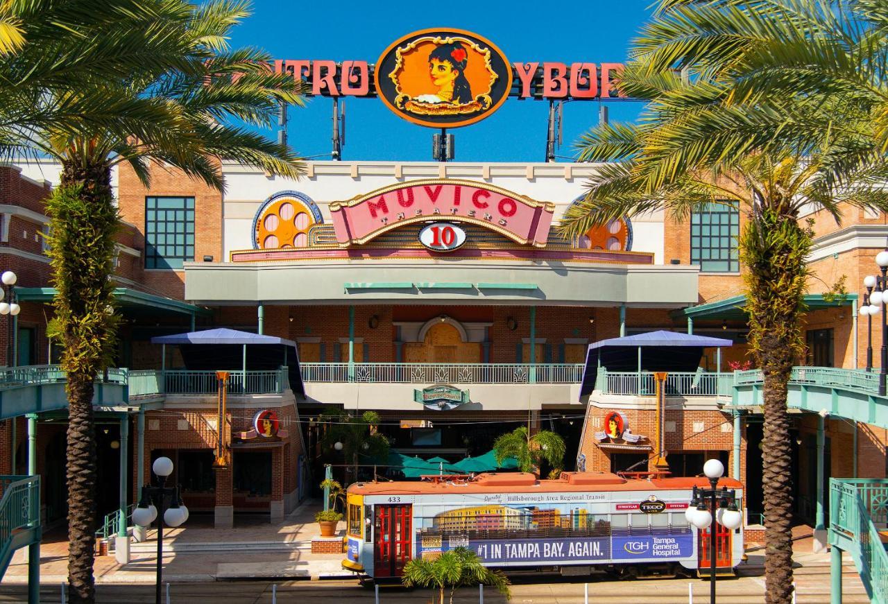 Florida Vibes Center Location 3 Min From Stadium Holiday home Tampa